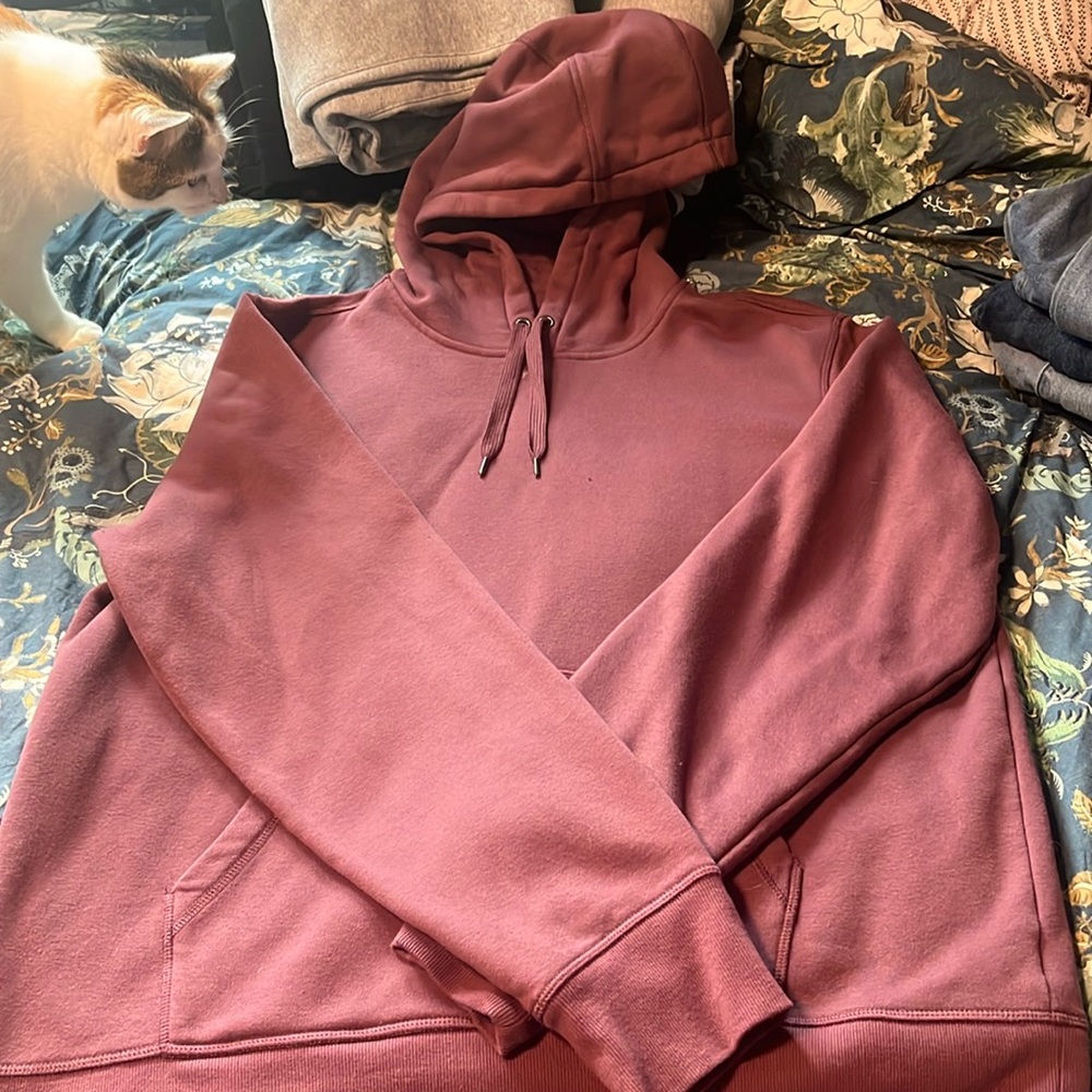 Amazon Essentials Burgundy XL Hoodie